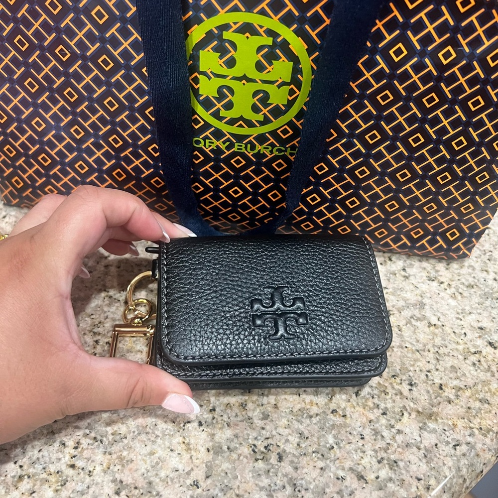 Tory Burch Black Leather Wallet with Gold Accents - Picture 2 of 7